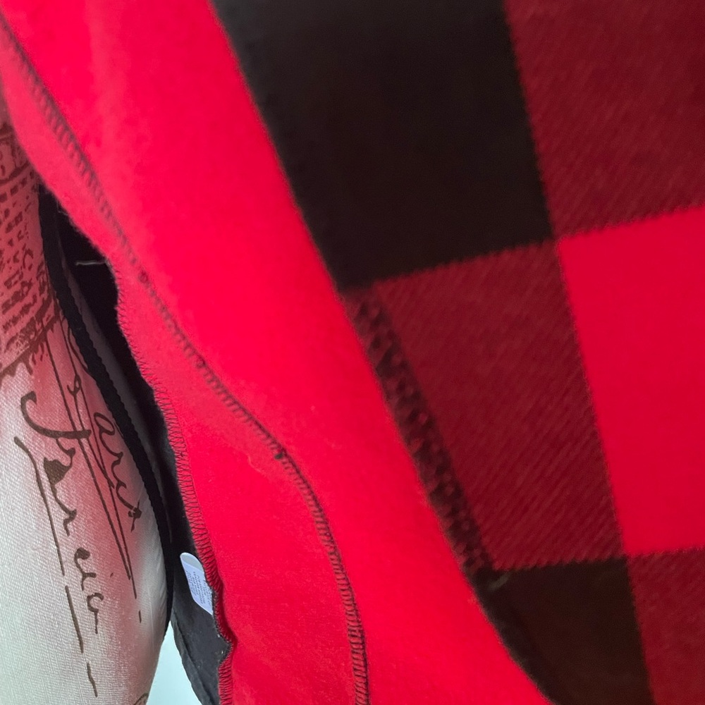 Currants Checked Flannel Jacket, Size L - Picture 7 of 10